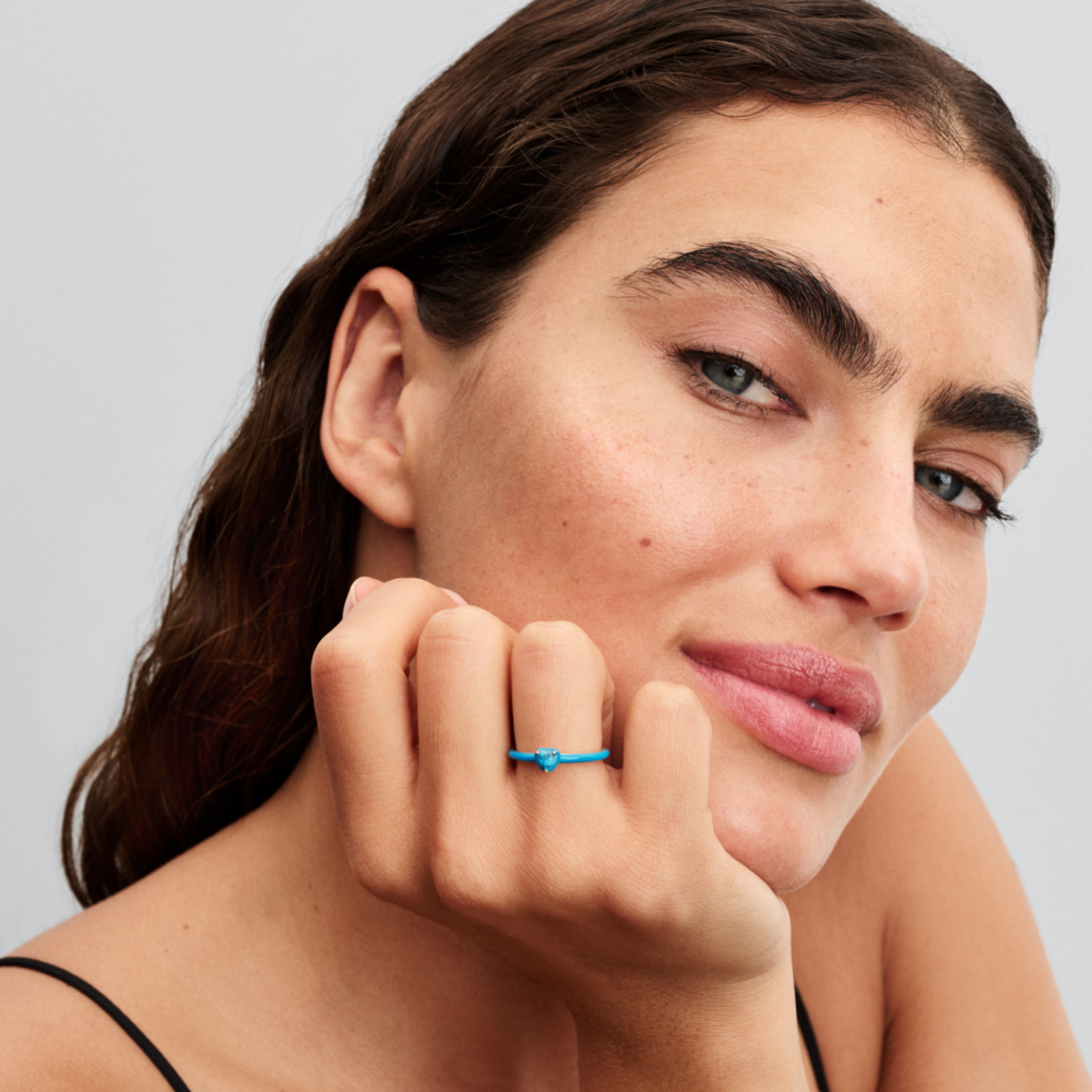 PANDORA ME Strieborný prsteň Tyrkysové srdce - galéria #1