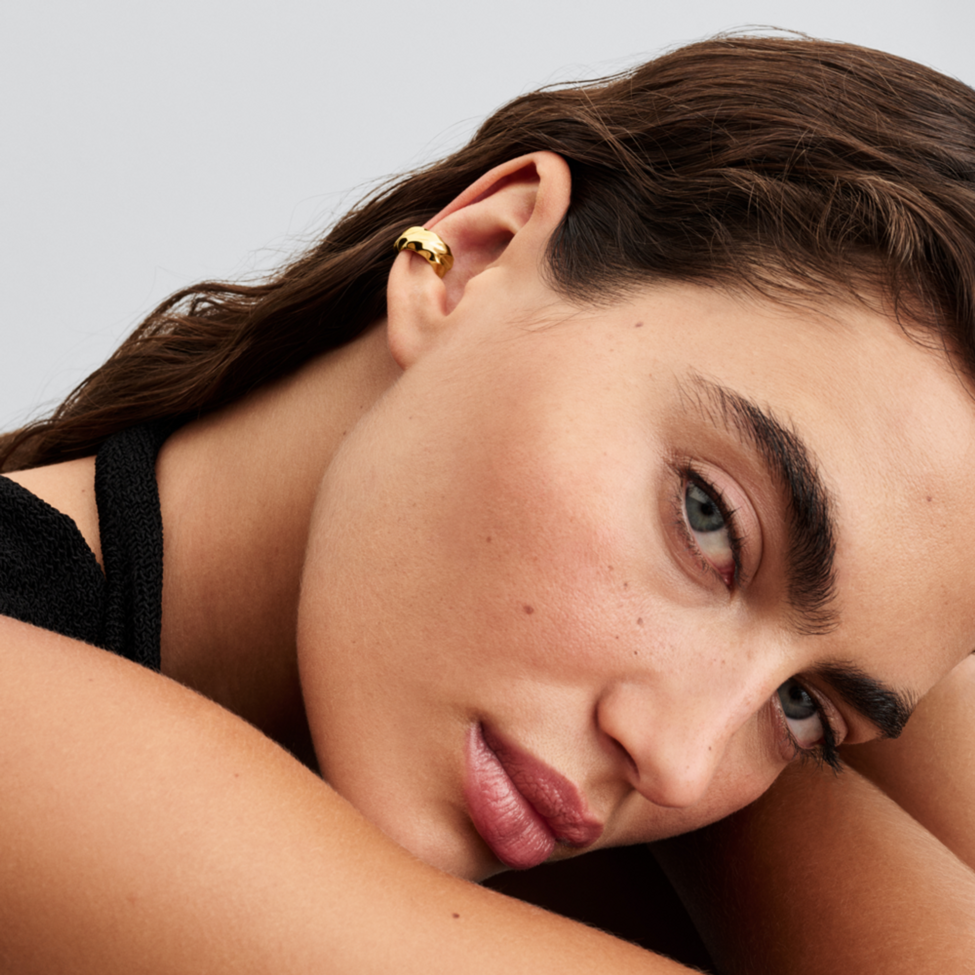 PANDORA Zvlnená záušnica - galéria #1