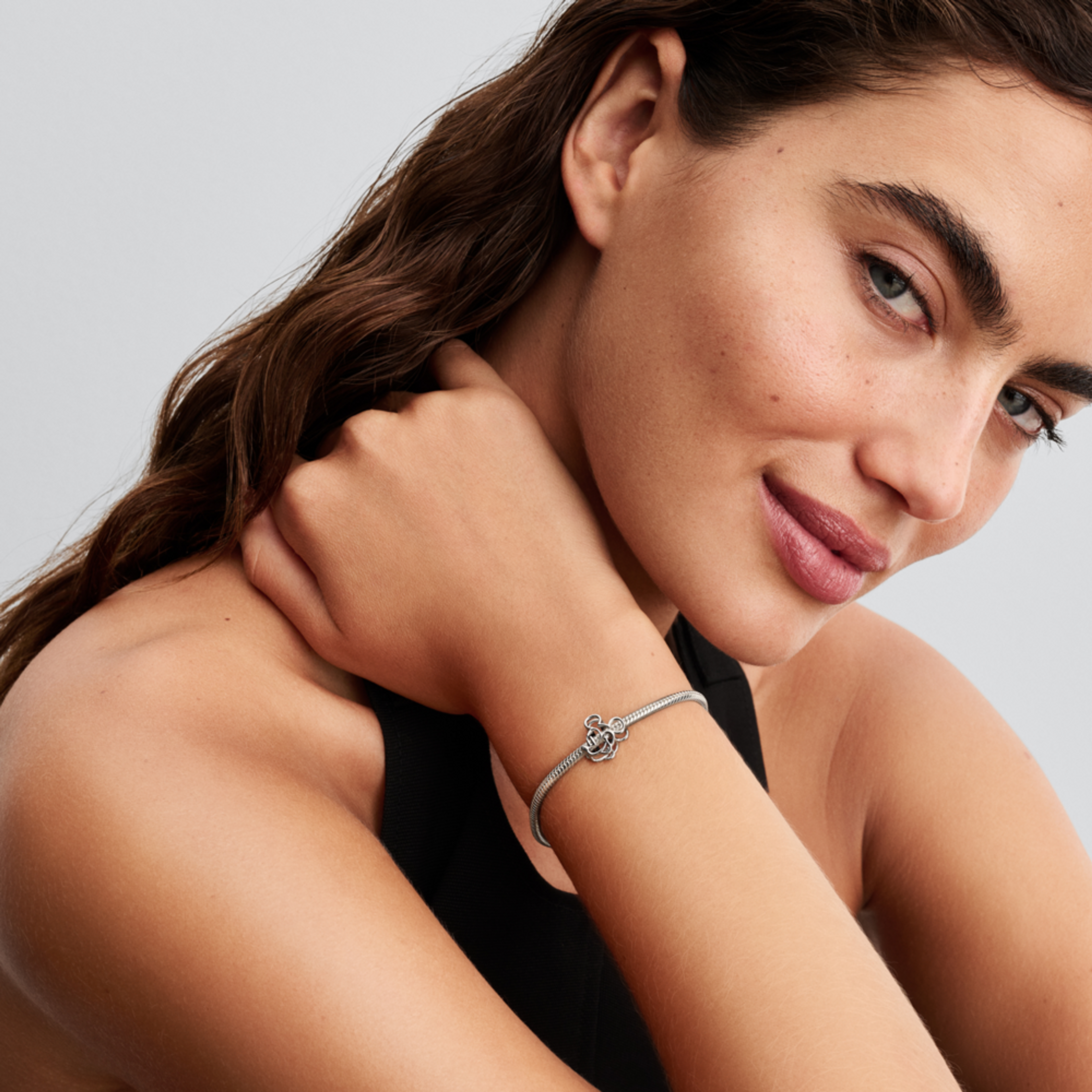 PANDORA Disney prívesok Mickey Mouse - galéria #1