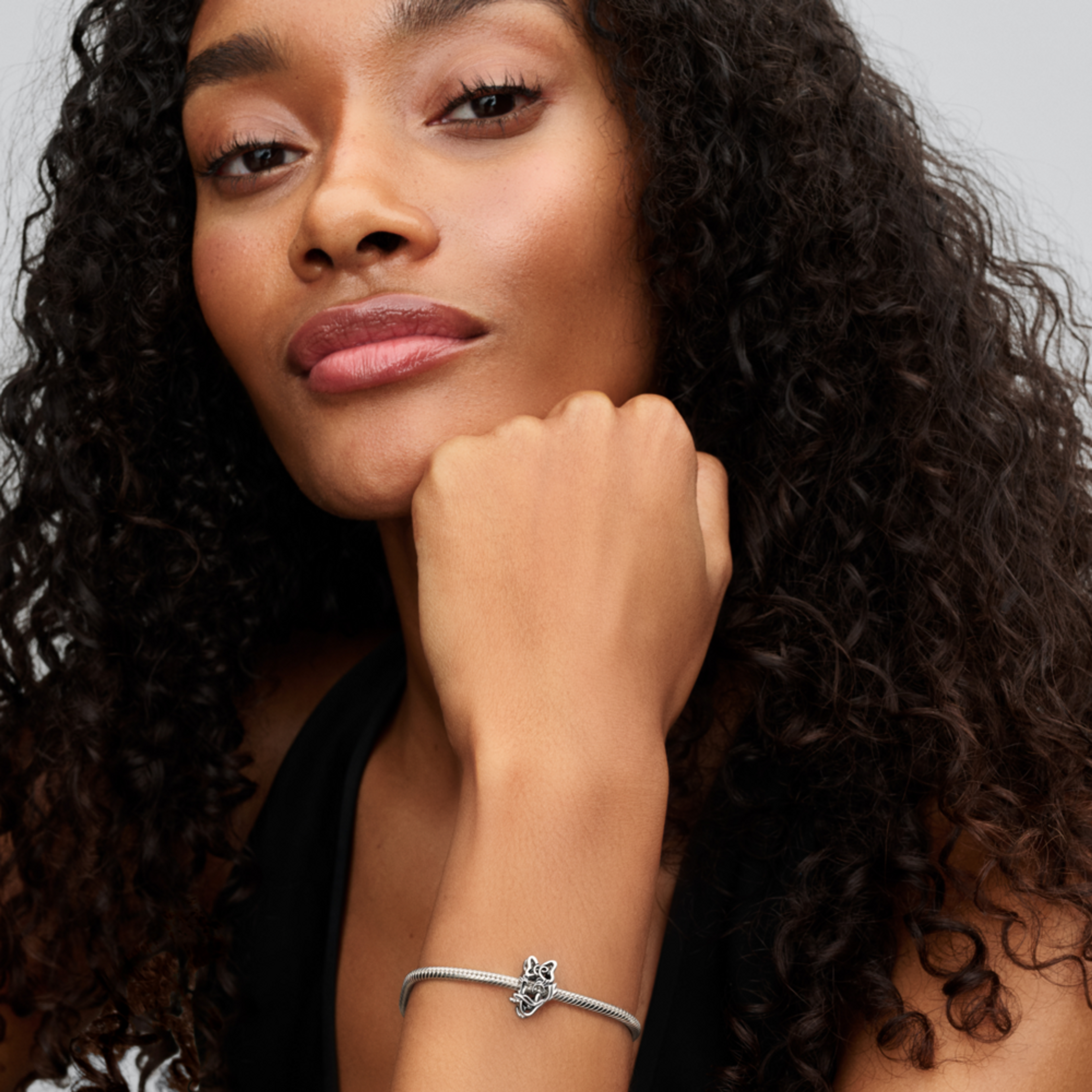 PANDORA Disney prívesok Daisy Duck - galéria #1