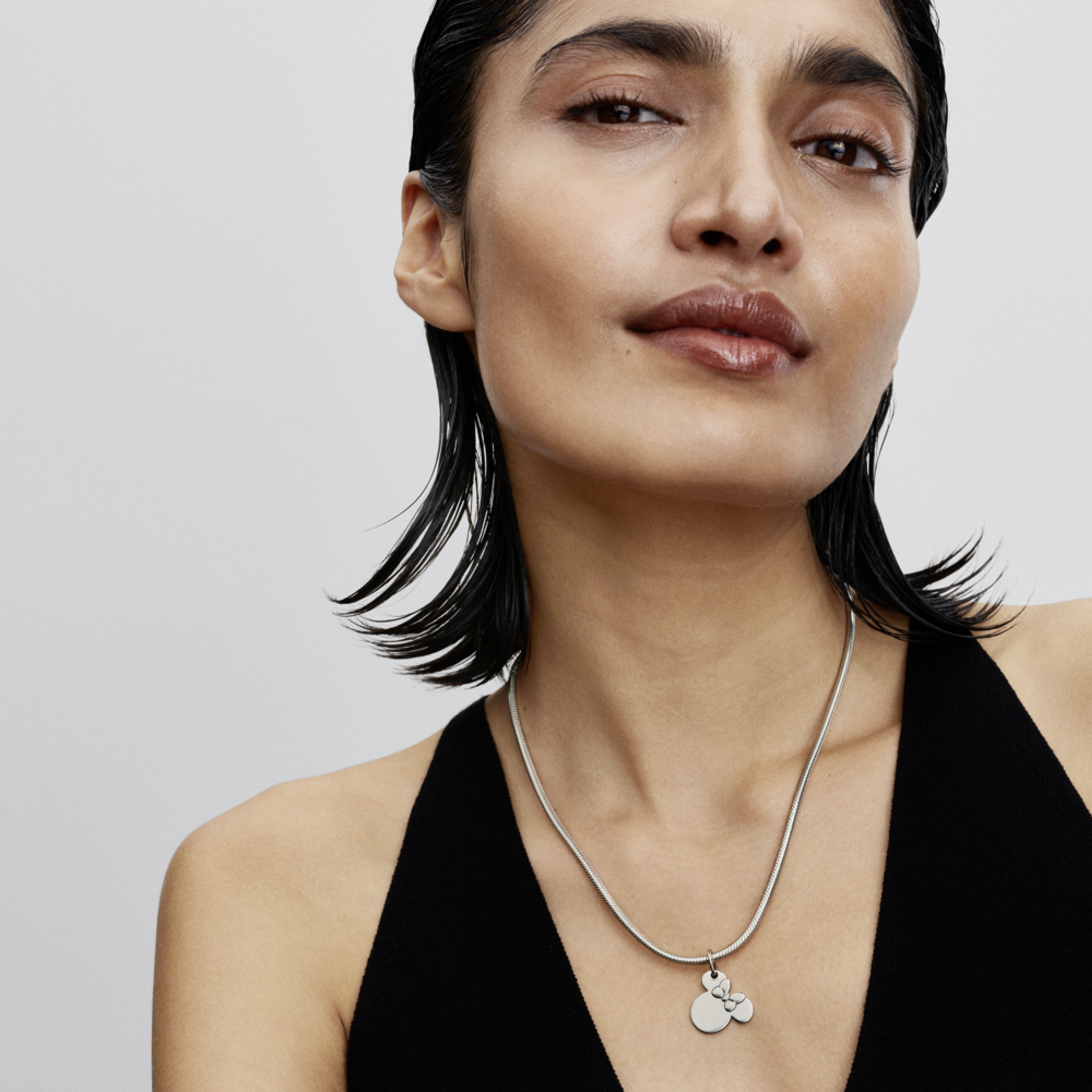 PANDORA Disney gravírovateľný prívesok Minni Mouse - galéria #1