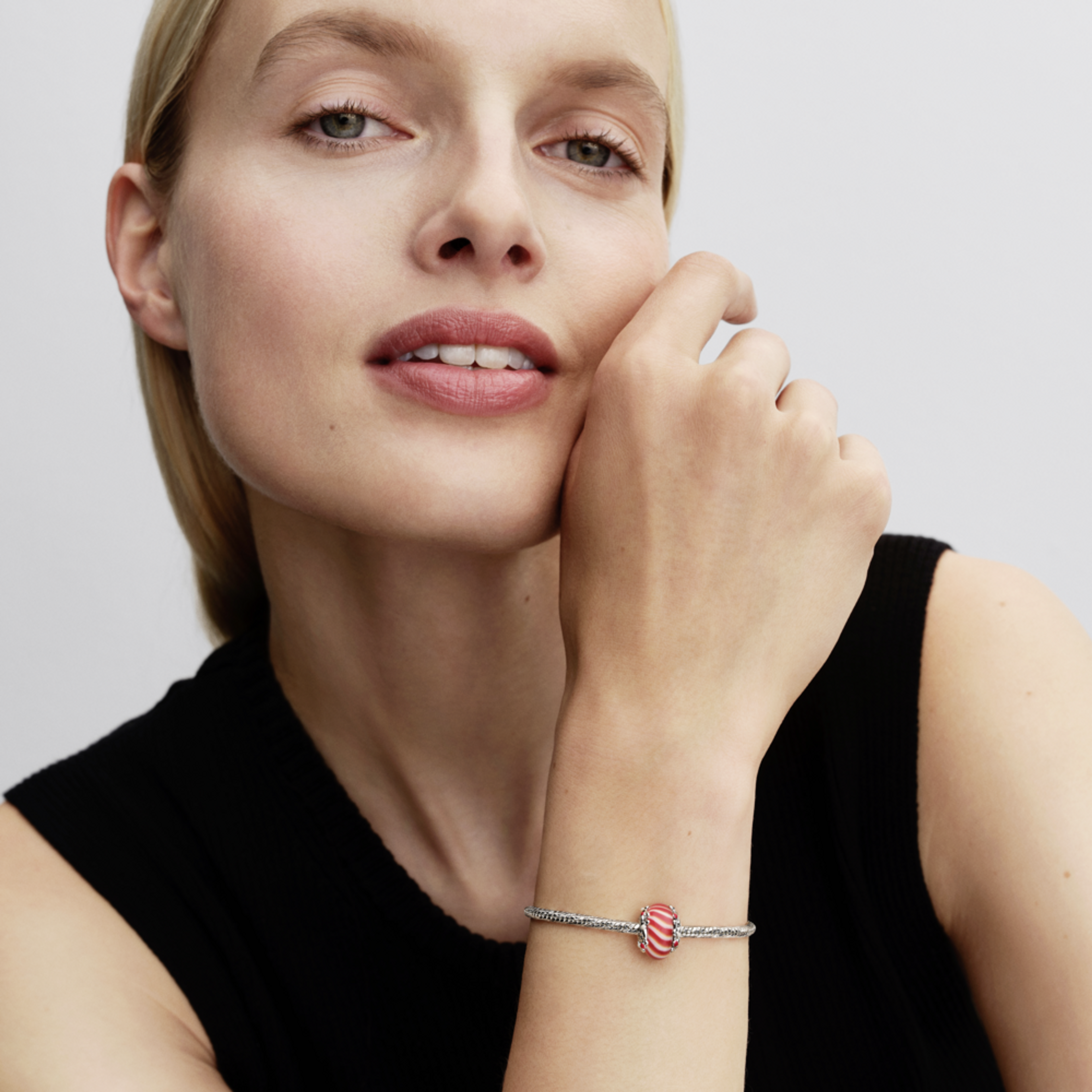 PANDORA Prívesok Bonbón zo skla Murano - galéria #1