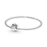 PANDORA Disney Moments pevný náramek Stitch kousající do spony náramku 17