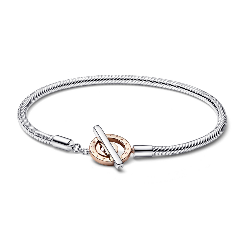 PANDORA Moments náramok Signature s logom a prvkom v tvare T